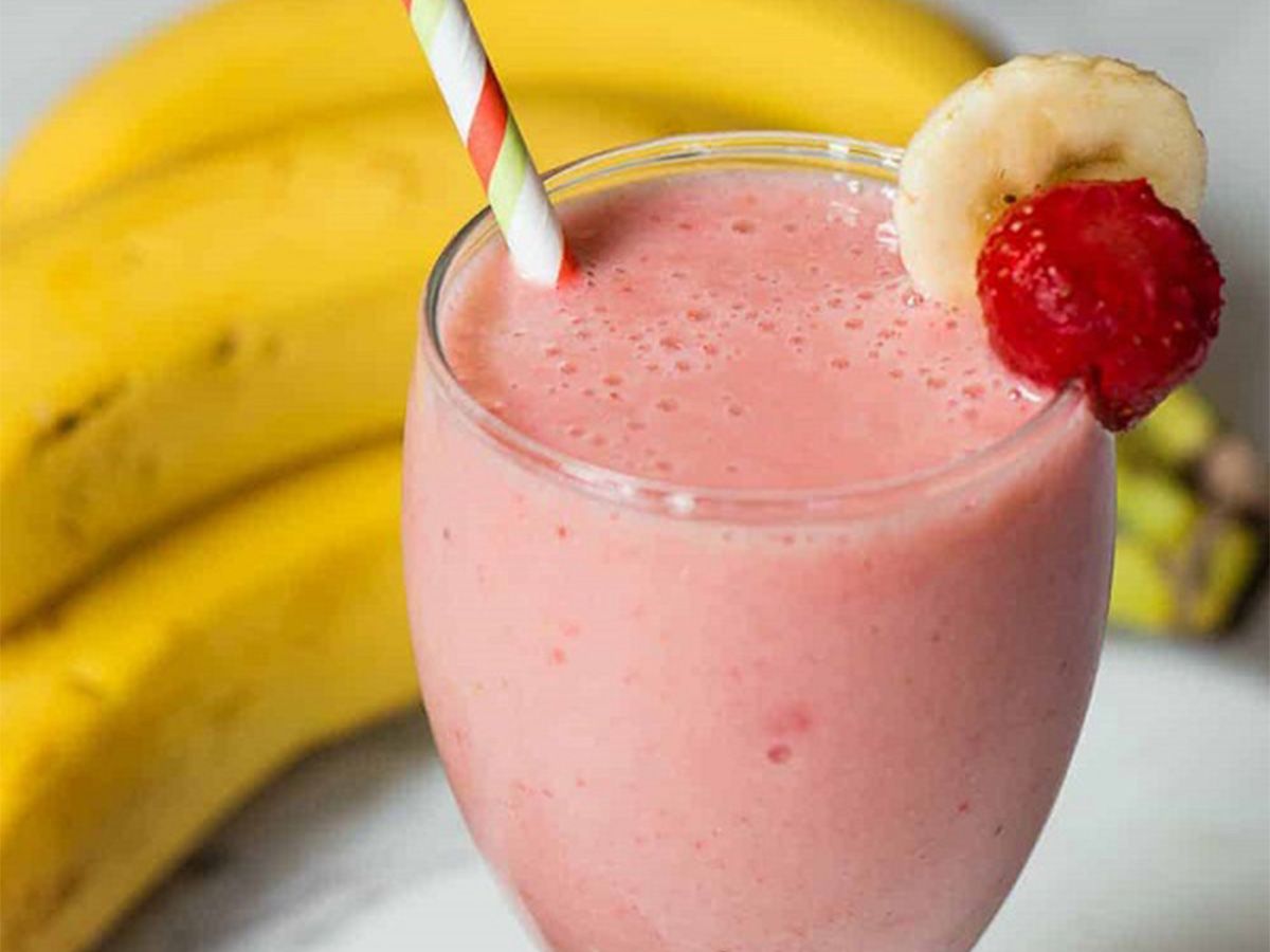 Natural Banana Strawberry Juice