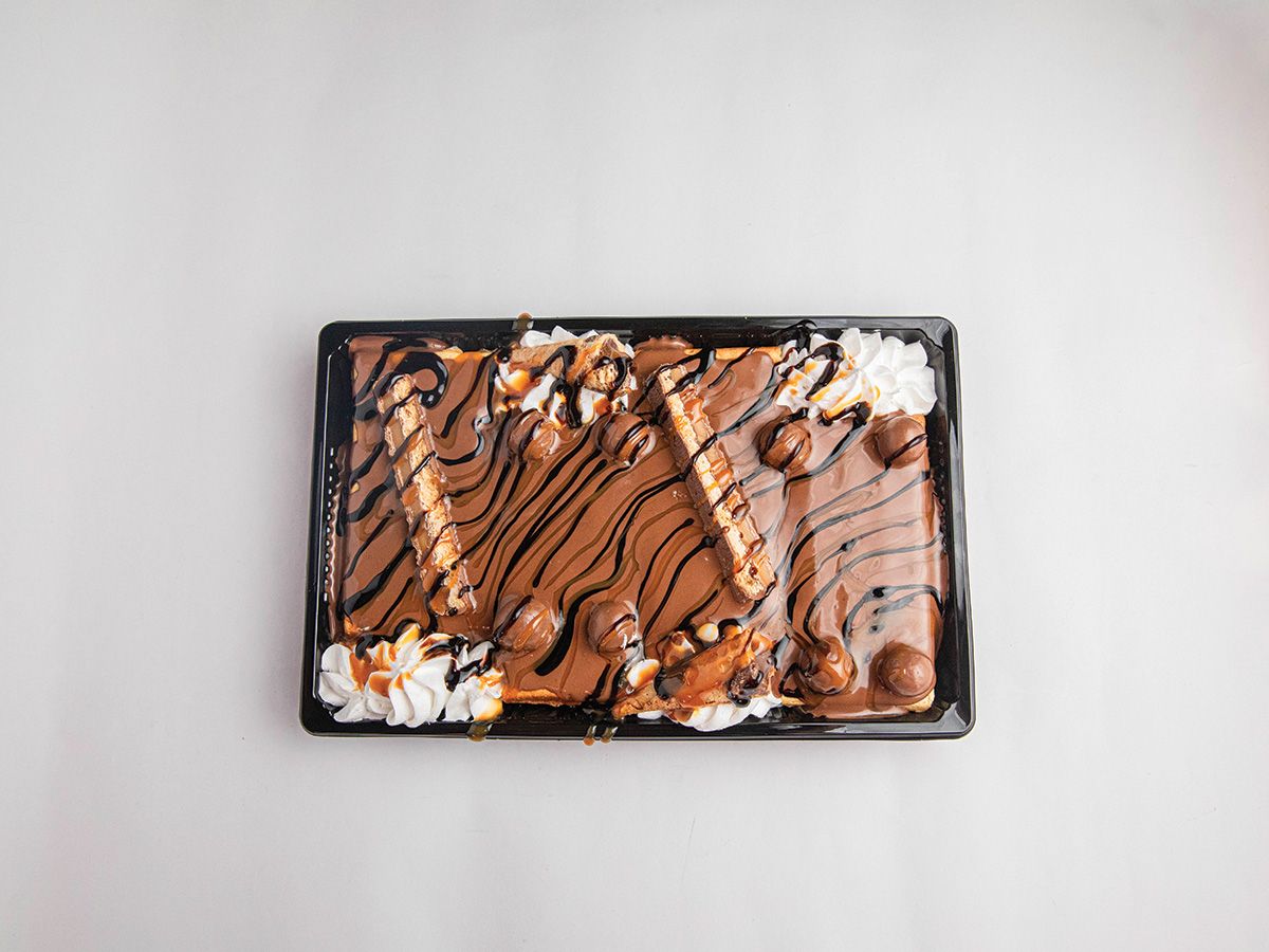 Twix Caramel Maltesers Waffle