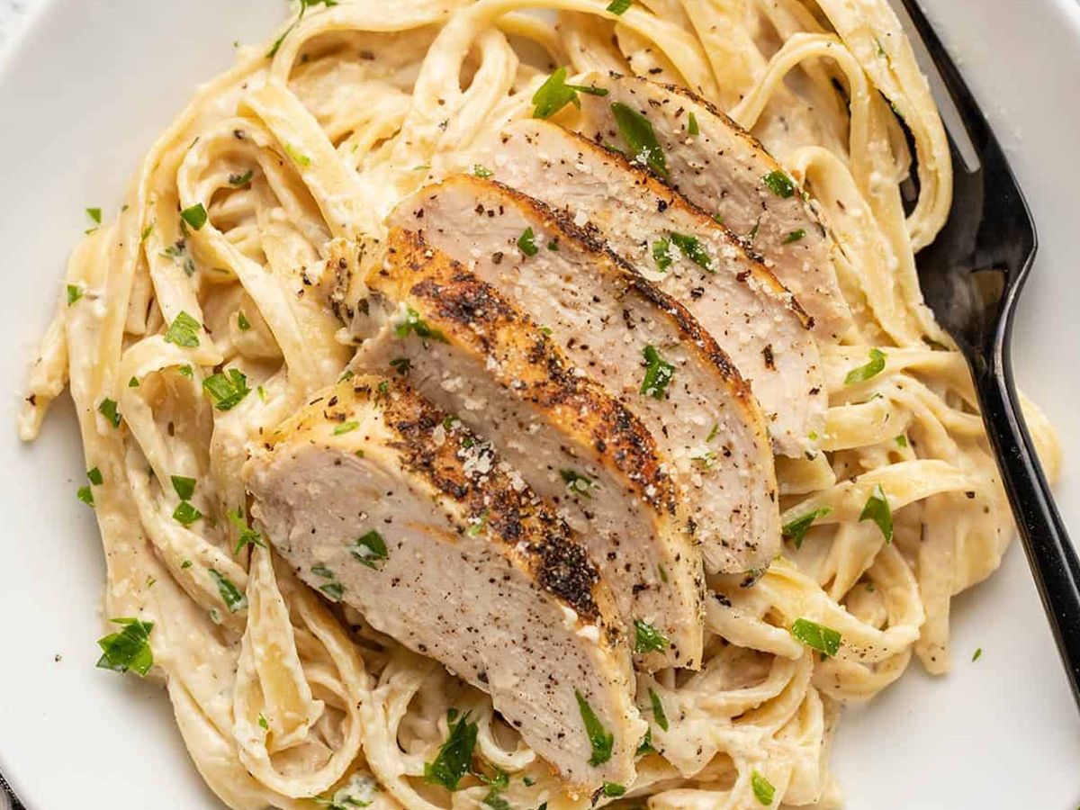 Alfredo Chicken Pasta