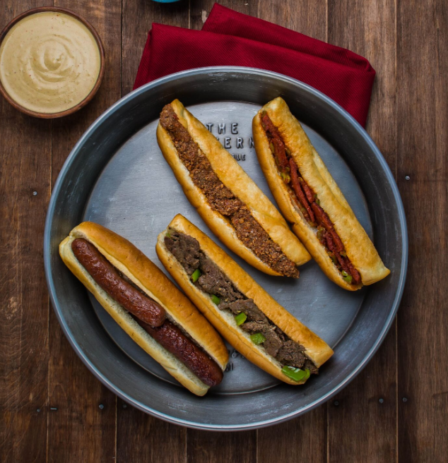 Minced Oriental Sausage Sandwich