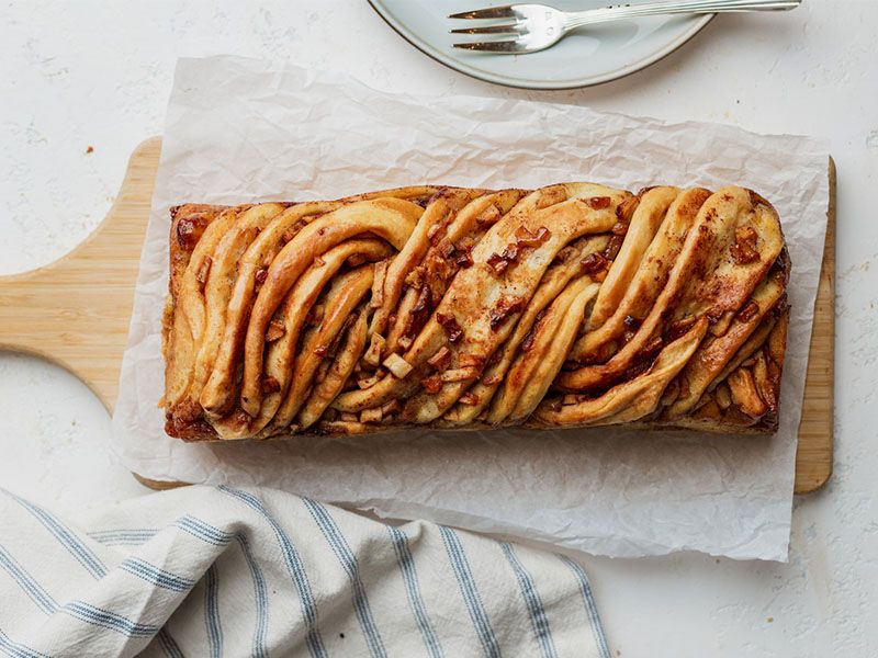 Apple Cinnamon Babka