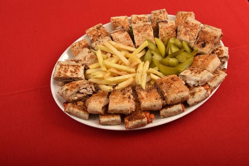 Mix Shawerma Beef And Chicken Sandwich