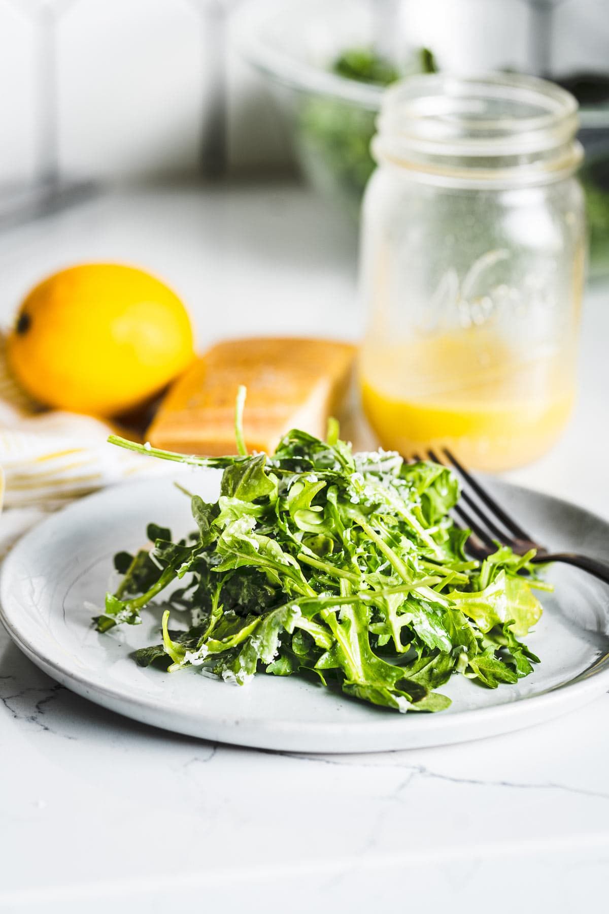 Lemon and besbas salad