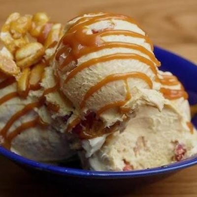 Ice Cream with Peanuts large
