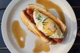 Omelette Sandwich with Oriental Sausage
