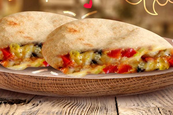 Omelette With Roumi Cheese Sandwich