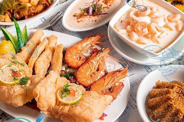 Squid and shrimp meal