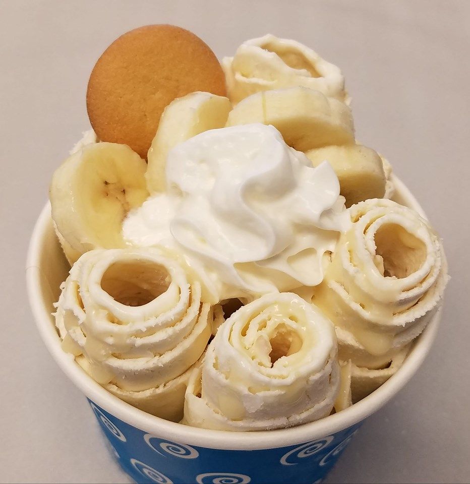 Pineapple Berries Roll Ice Cream