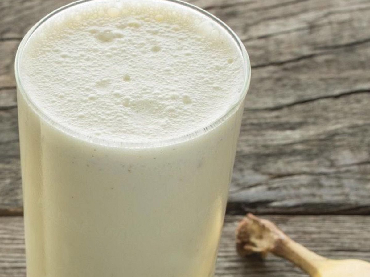 BANANA WITH MILK Fresh Juice