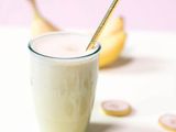Fresh Banana And Milk Juice