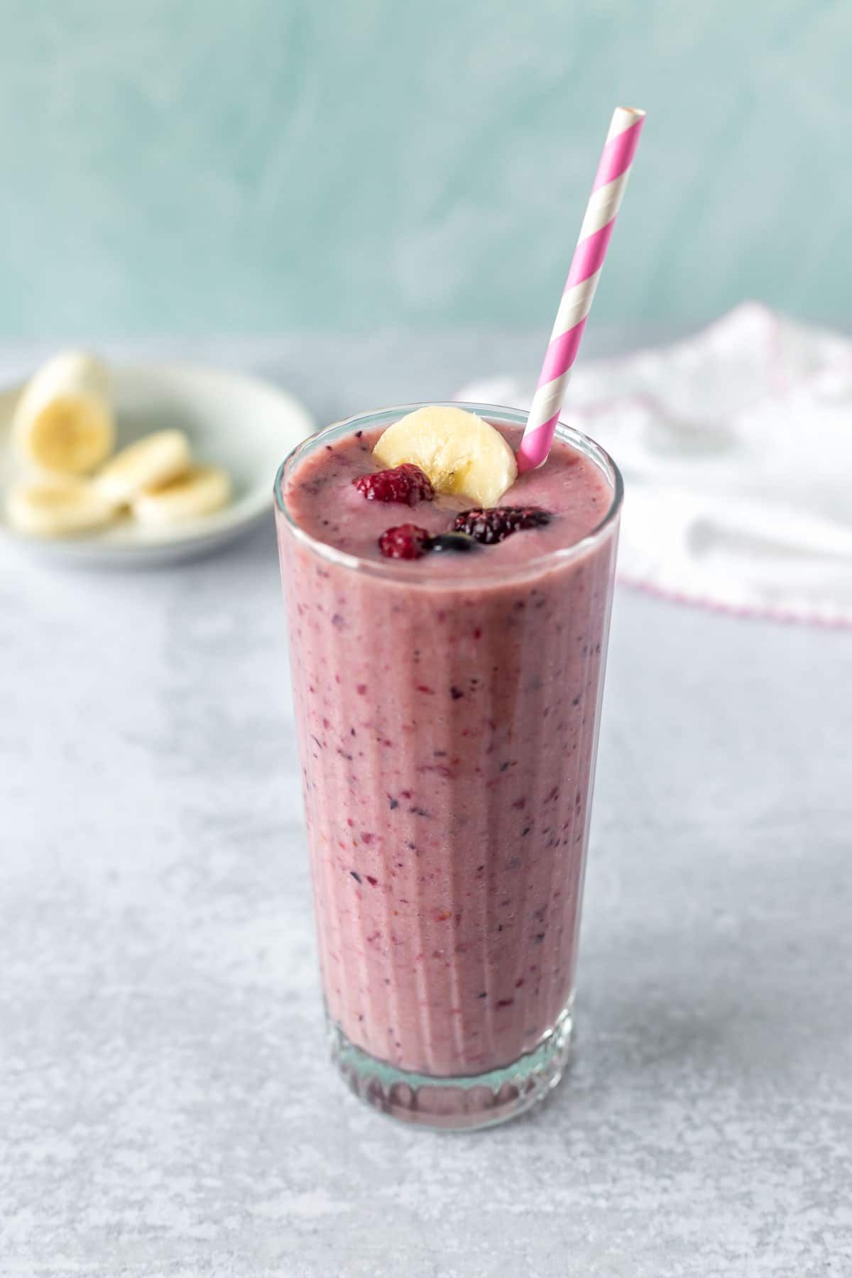 Banana Berry Cocktail