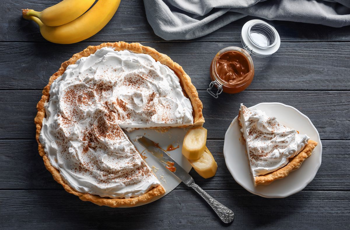 Date And Qeshta Pie