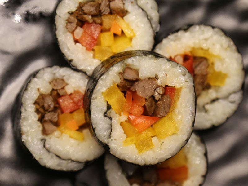 beef kimbap roll