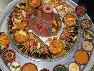Bnt Alhilal Family Platter