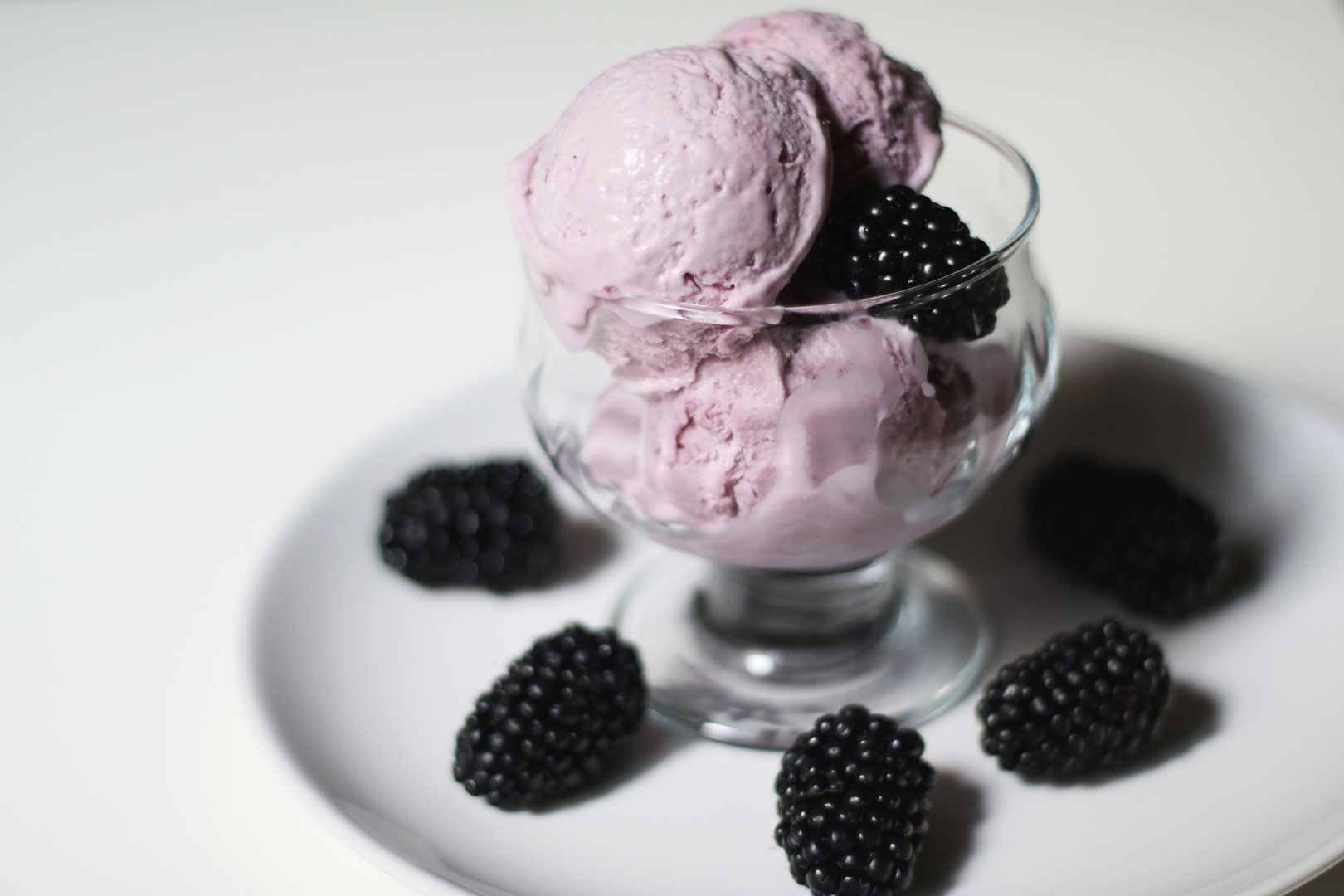 Black Berry Ice Cream