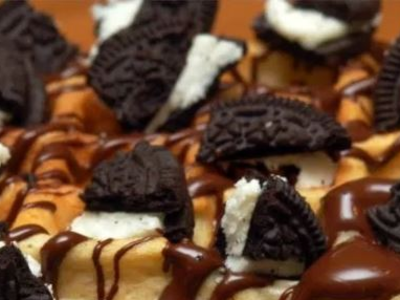 Chocolate With Oreo Waffle