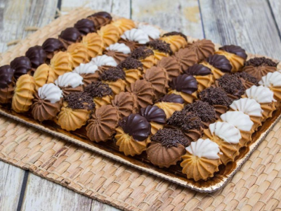 Petit Four