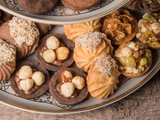 Petit Four With Super Nuts