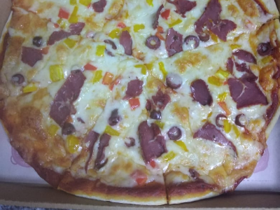 Pastrami Pizza