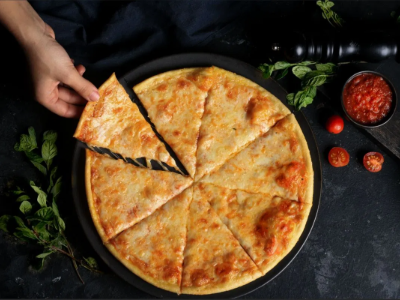 Baby Margherita Pizza