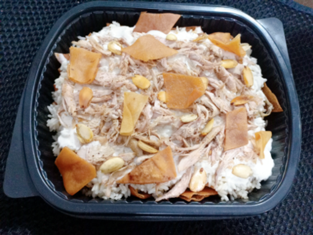 Lebanese Chicken Fatteh With Yogurt Healthy Meal