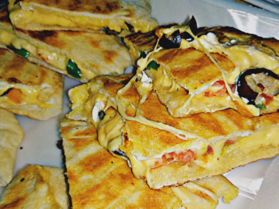 Roumi Cheese Pizza Sandwich