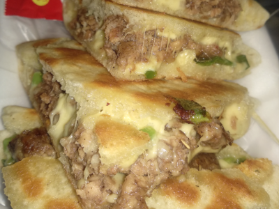 Steak With Cheddar Cheese Sandwich