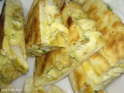 Shish Tawook With Roumi Cheese Sandwich