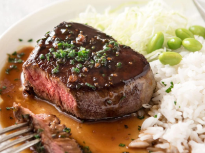 Steak With Pepper Sauce Platter