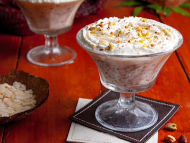 Large Blelah with Cream