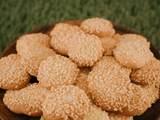 Brazeq With Sesame Biscuit Box