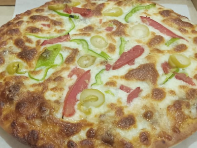 Pastrami Pizza