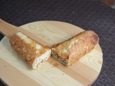 Roll Smoked Turkey With Chicken Crunchy Pie