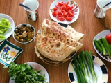 Mix Cheese Manoucheh