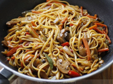 Offer 2 Vegetables Noodles Platter