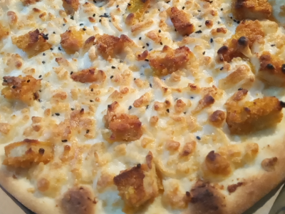 Crispy Chicken Pizza