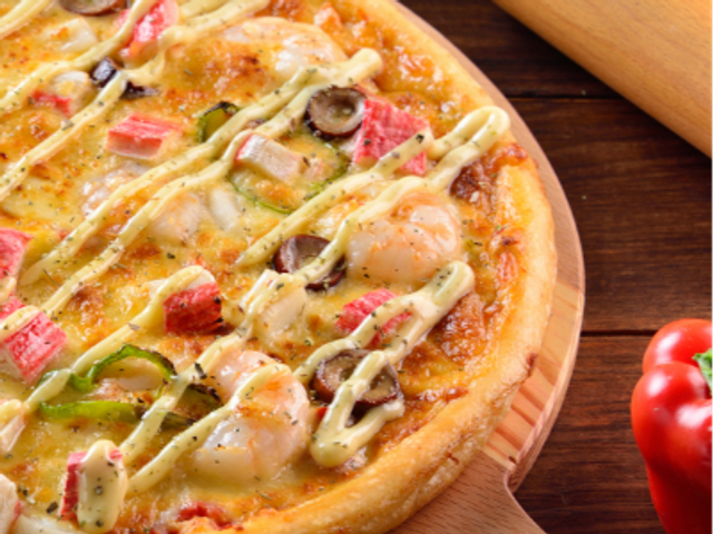 Seafood Pizza