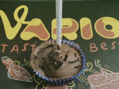 Pops Chocolate Cake