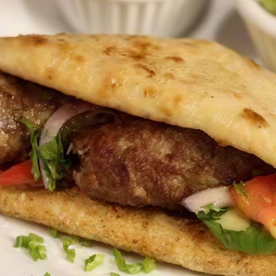 ساندويش كفتة خروف
