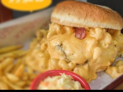 Mac Cheese Burger Sandwich