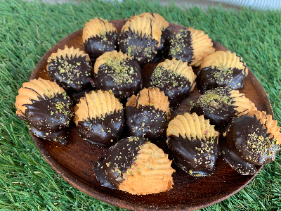 Petit Four Box