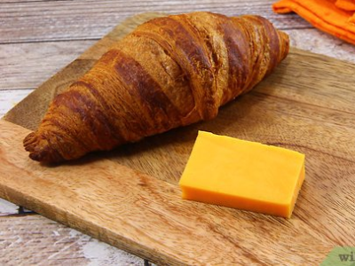 Cheddar Cheese Croissant