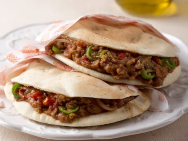 Alexandrian Foul Sandwich