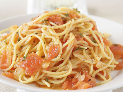 Spaghetti With Tomato Sauce