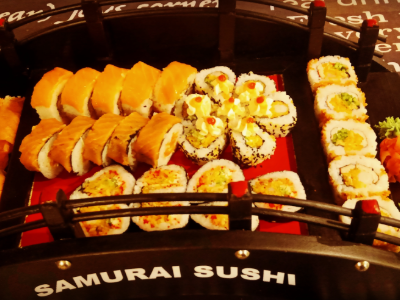 Umi Salmon Roll