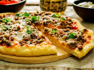 Minced Meat Pizza