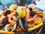 Mix Bahriyat With Sea Food Sauce Platter