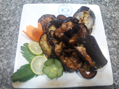 Fried Eggplant With Garlic And Vinegar