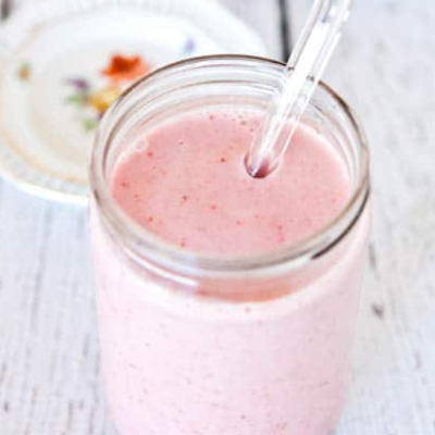 Strawberry With Cream Smoothie