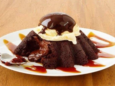 Molten Cake With Ice Cream